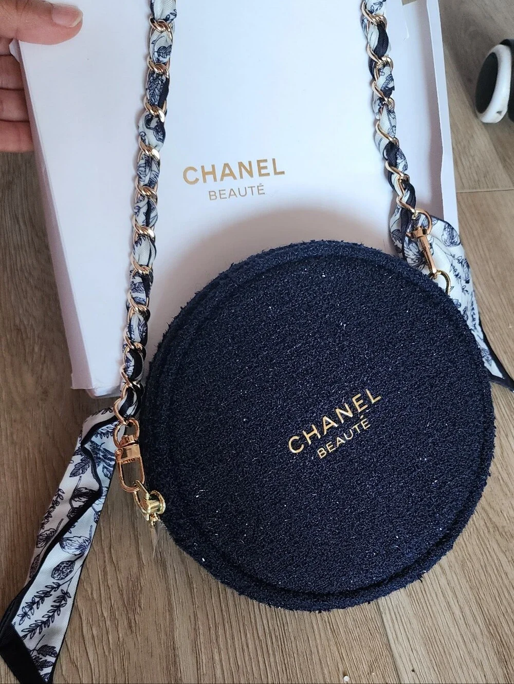 Chanel Beaute Round Navy Blue cosmetic Tweed pouch With Crossbody Chain NIB